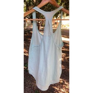 Lululemon 🍋 tank top blue size medium